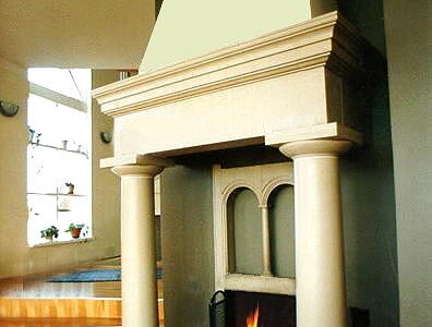 kamin, kamin, kamin, kaminal ilus dolomiidist vooderdis, avatud kolle, ei ole ahi, on südamik, üleskäiva uksega. korsten, tuletoru, korsten viib suitsu korstnasse, lisatud kaunis element, asub esimesel korrusel, kaunis, avatud kolle, esifassaaf paekivist, sambad