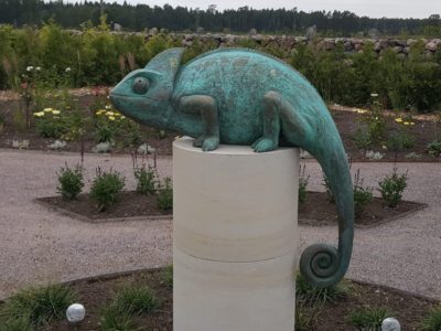 dolomiidist postament Tiiu Kirsipuu Kameeleon